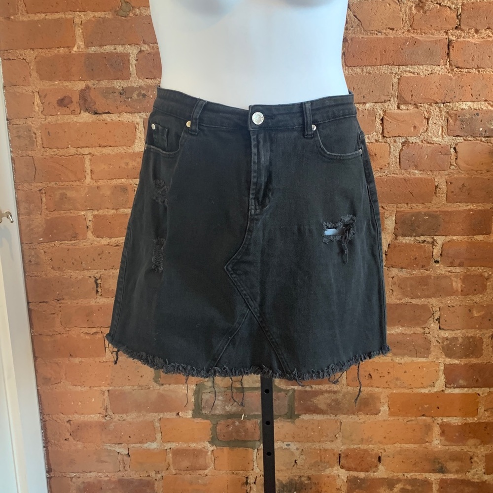 SOLD City Chic ripped demin skirt